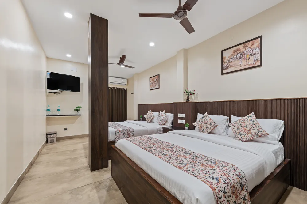 Family Room — Veeras Inn Thiruvallur