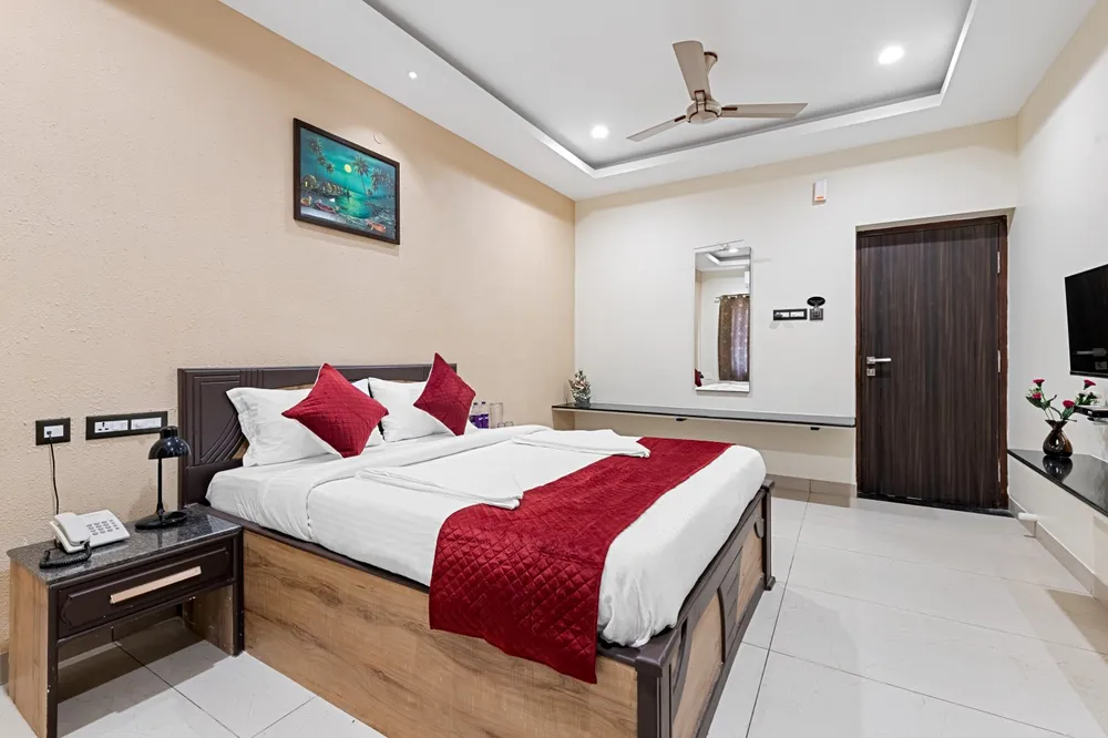Standard Room — Veera Residency Thiruvallur